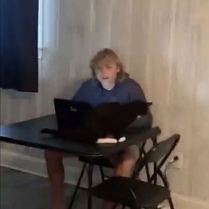 Meet your Posher, Zachary